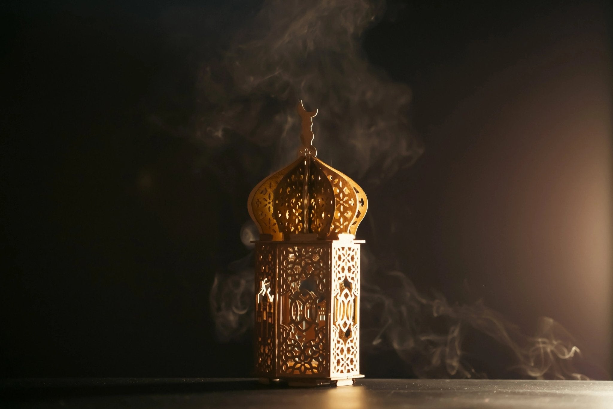 The Soul of Oud: A Journey Through Islam Nagar’s Scented Alleys - attar perfume