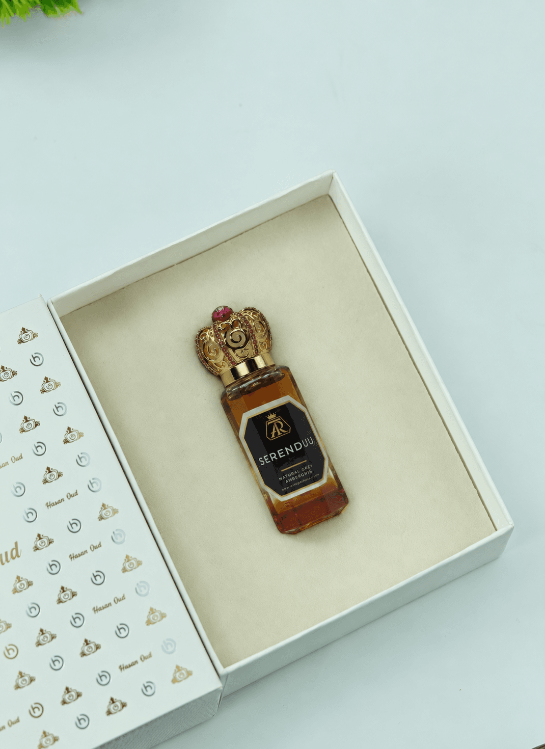 Serenduu — Attar Perfume